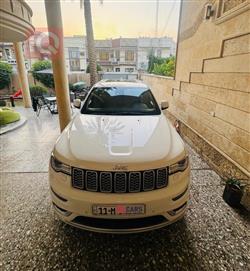 جيب جراند شيروكي